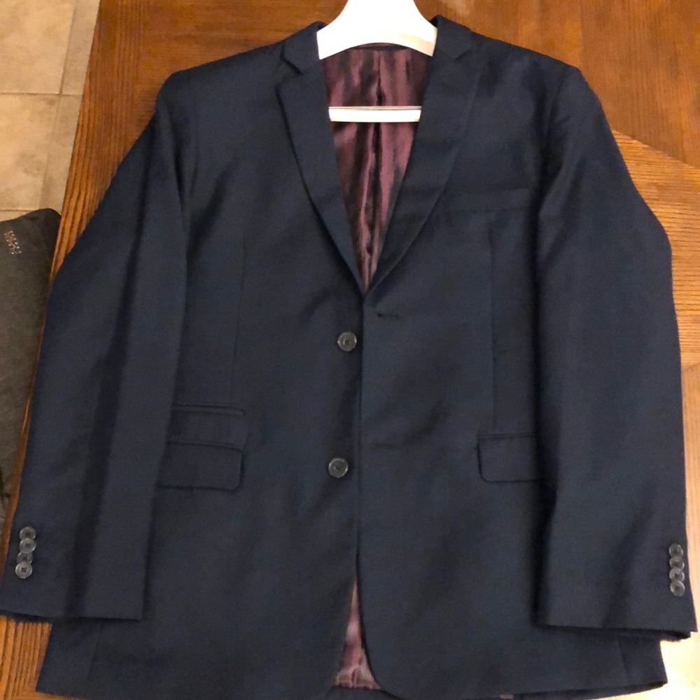 Full Isaac Mizrahi dark blue suit boys size 20 Calvin Klein boys size 20 shirt